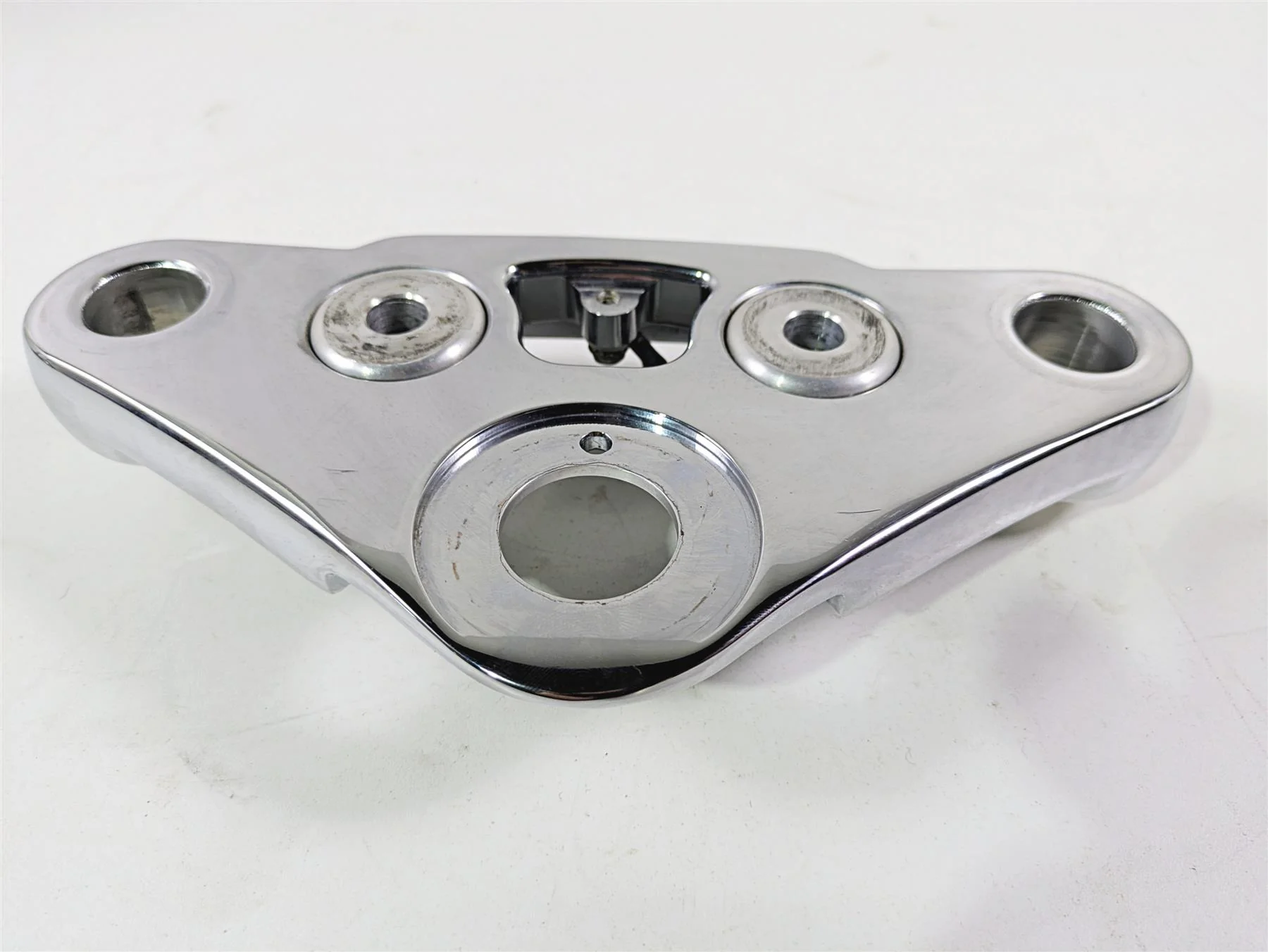 2008 Harley FXCWC Softail Rocker Upper Triple Tree Steering Clamp 46637-08 - Image 6
