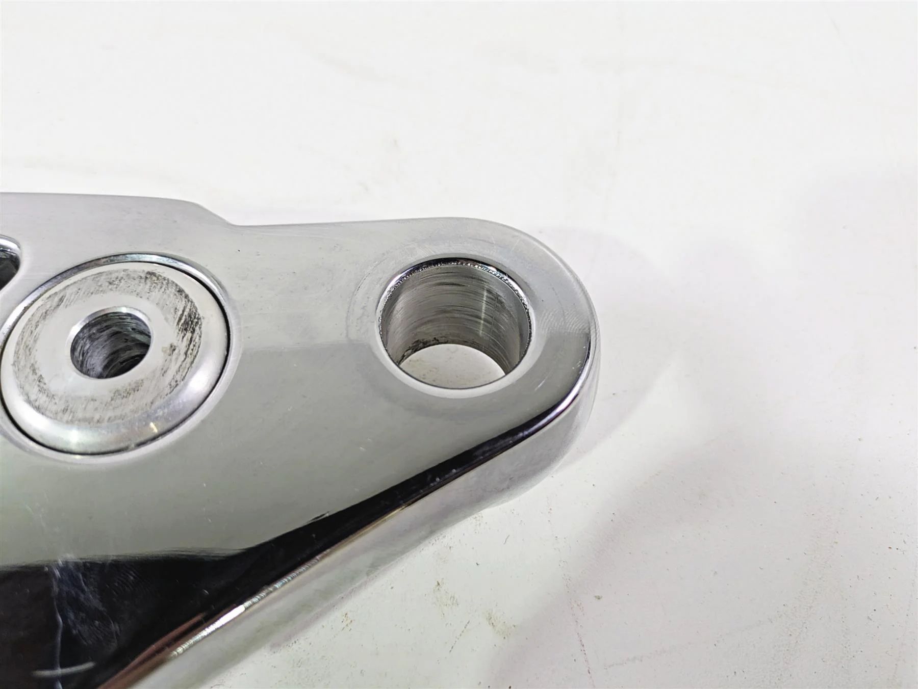 2008 Harley FXCWC Softail Rocker Upper Triple Tree Steering Clamp 46637-08 - Image 7