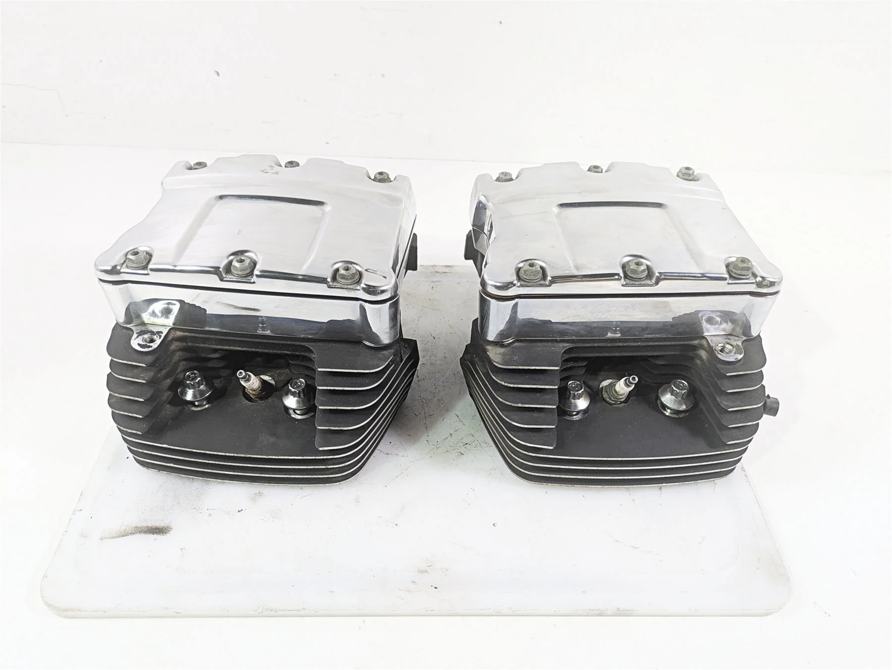 2008 Harley FXDL Dyna Low Rider 105TH Cylinderhead Cylinder Head Set 17178-06A