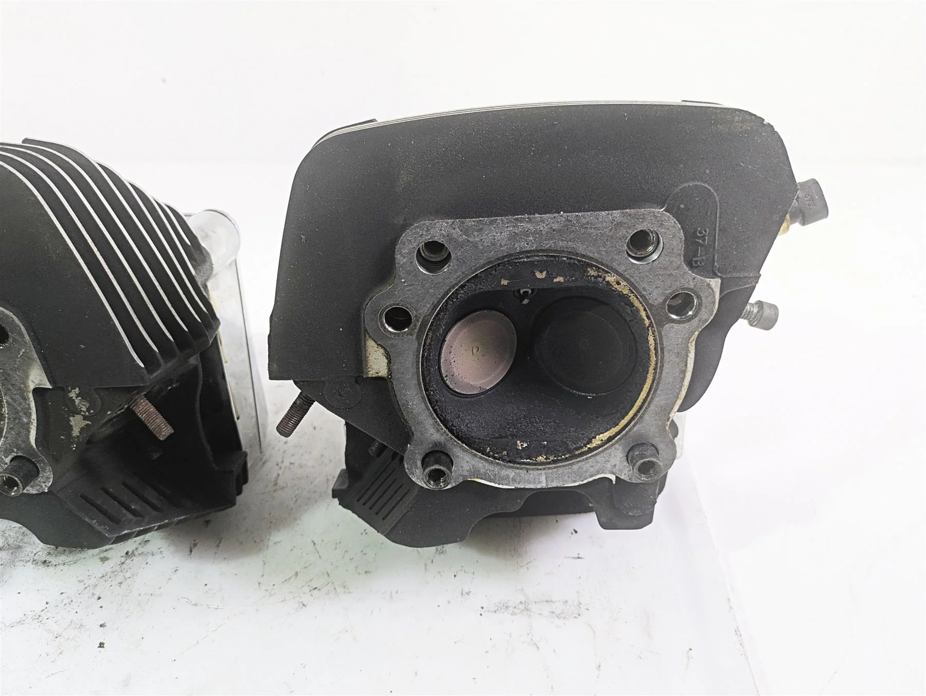 2008 Harley FXDL Dyna Low Rider 105TH Cylinderhead Cylinder Head Set 17178-06A - Image 10