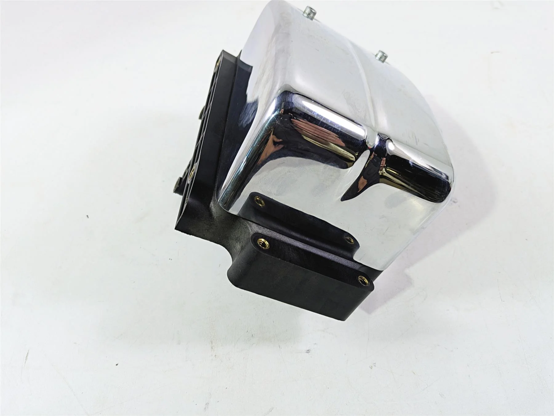 2008 Harley FXDL Dyna Low Rider 105TH Electric Holder Tray & Cover 70367-04B - Image 2