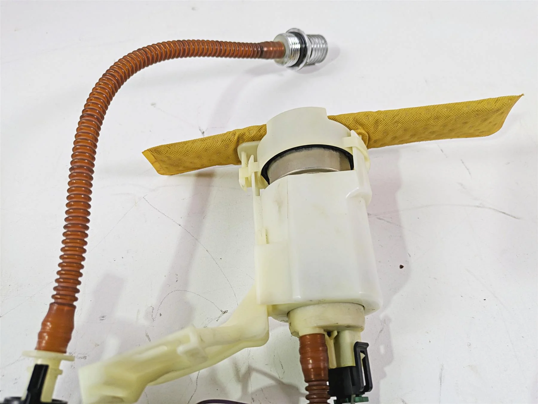 2008 Harley FXDL Dyna Low Rider 105TH Fuel Gas Pump & Sending Unit 75218-04D - Image 8