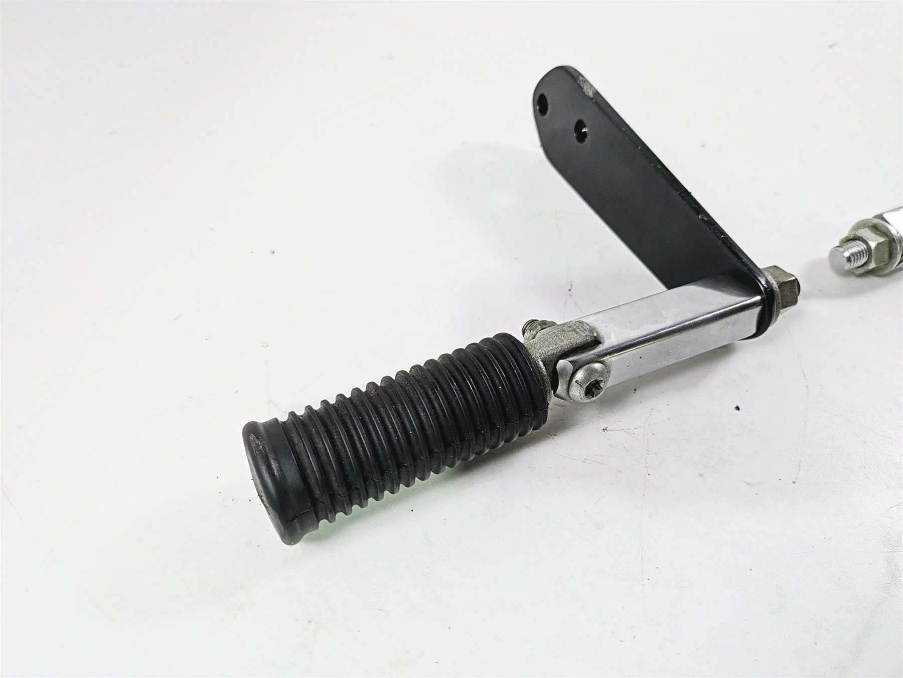 2008 Harley FXDL Dyna Low Rider 105TH Highway Footpeg Rest Set 49354-01 - Image 11