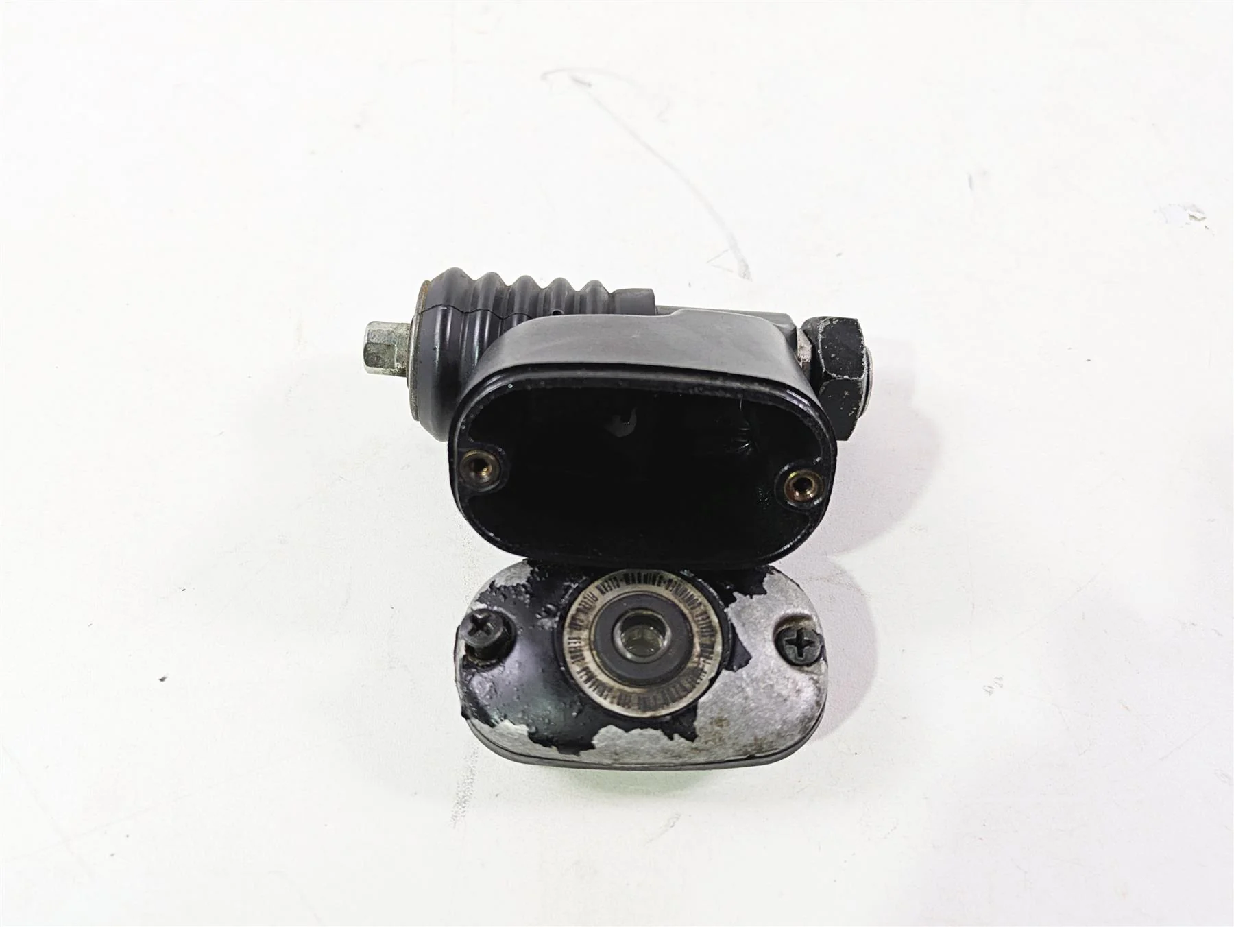 2008 Harley FXDL Dyna Low Rider 105TH Rear Brake Master Cylinder 42474-08 - Image 10