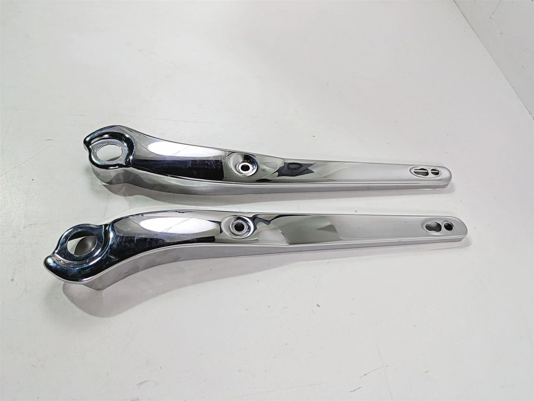 2008 Harley FXDL Dyna Low Rider 105TH Rear Fender Struts Braces 59171-06A - Image 2