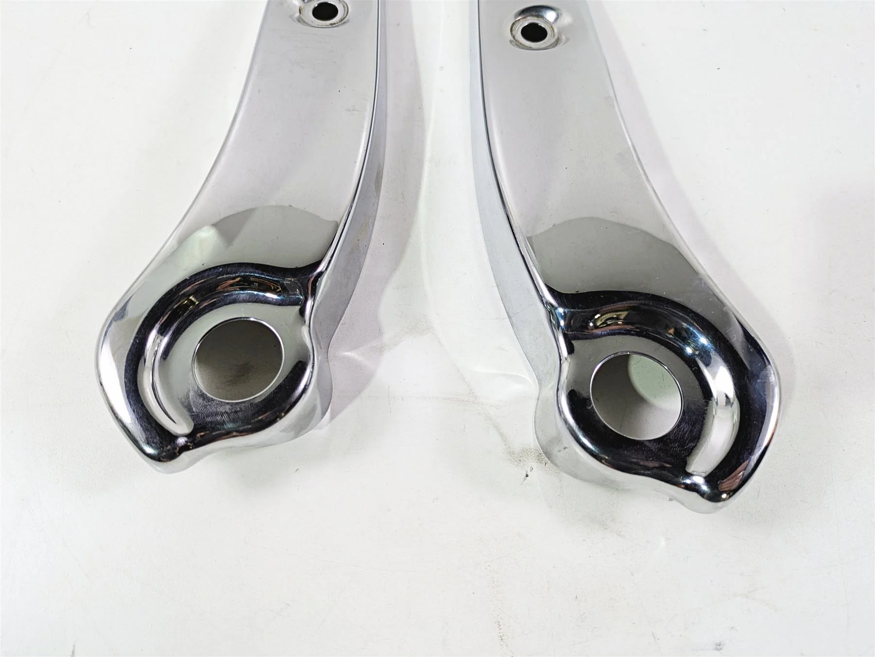 2008 Harley FXDL Dyna Low Rider 105TH Rear Fender Struts Braces 59171-06A - Image 4