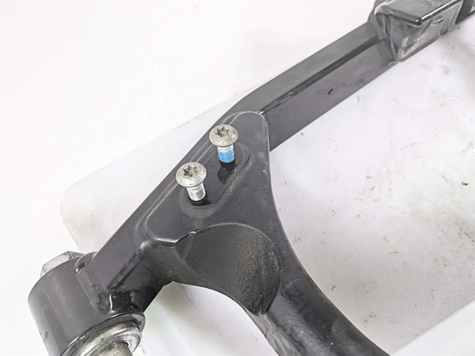 2008 Harley FXDL Dyna Low Rider 105TH Rear Swingarm & Belt Guards 47820-06 - Image 8