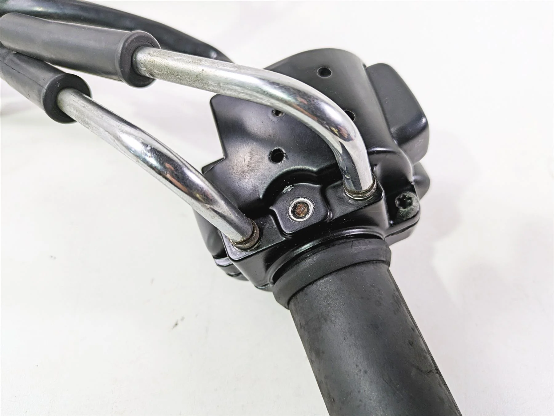 2008 Harley FXDL Dyna Low Rider 105TH Right Hand Control Switch 71591-00 - Image 11