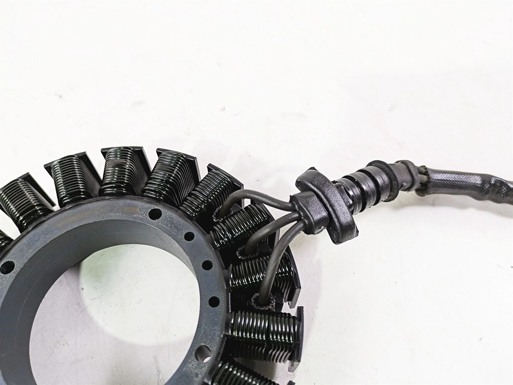 2008 Harley FXDL Dyna Low Rider 105TH Stator Alternator Generator 30017-08 - Image 6