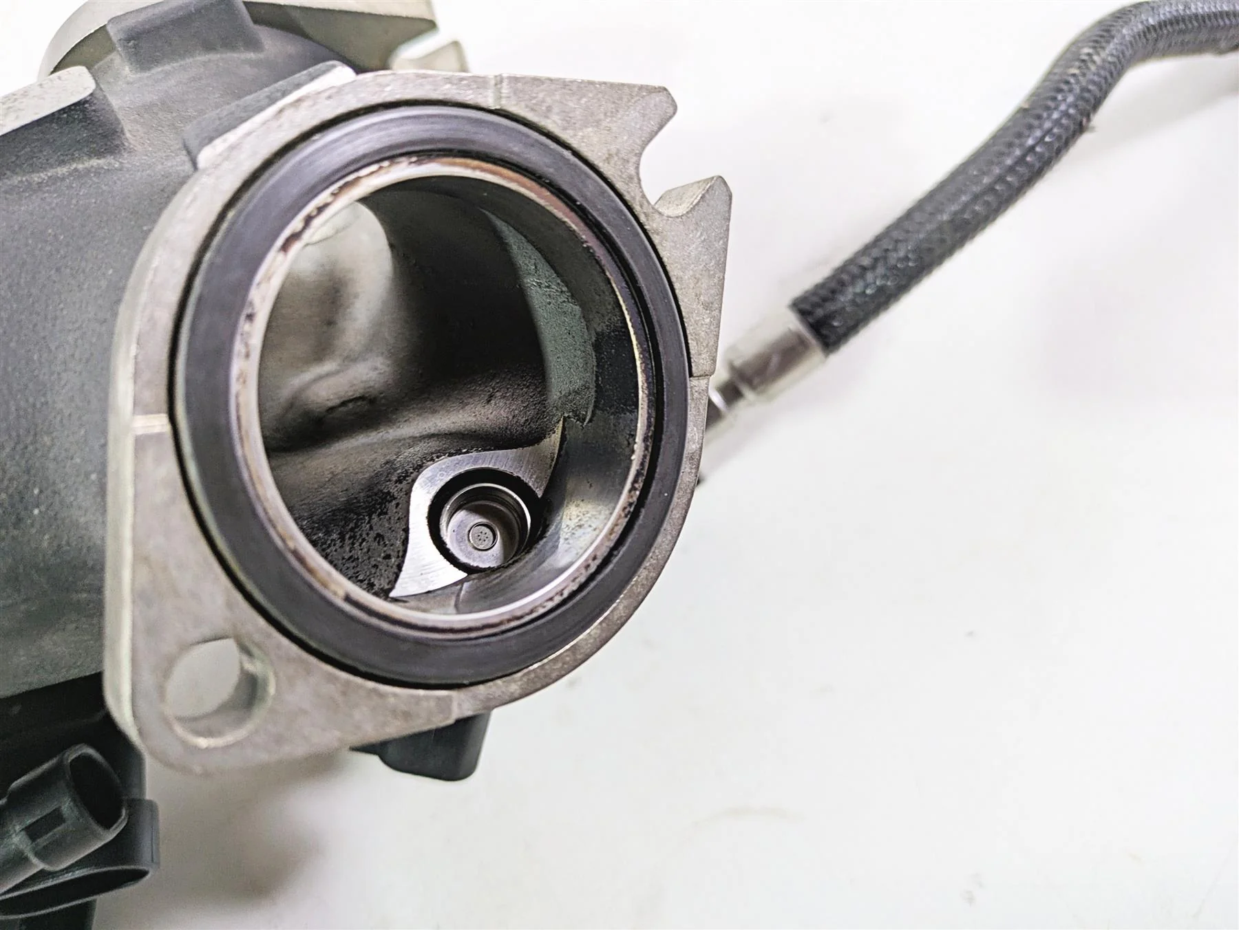 2008 Harley FXDL Dyna Low Rider 105TH Throttle Body Fuel Injectors 27708-06B - Image 9