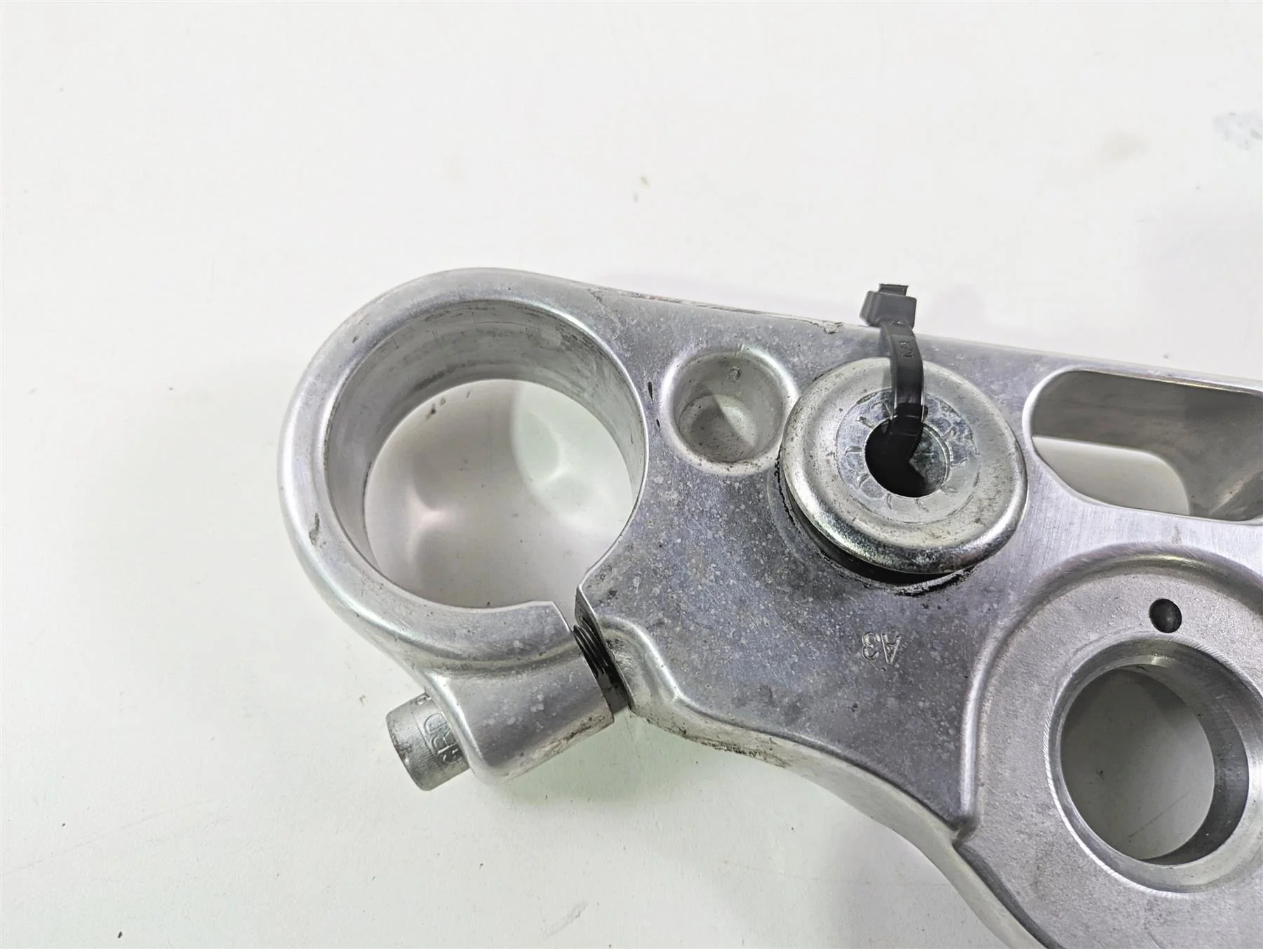 2008 Harley FXDL Dyna Low Rider 105TH Upper Triple Tree Steering Clamp 46278-08 - Image 11