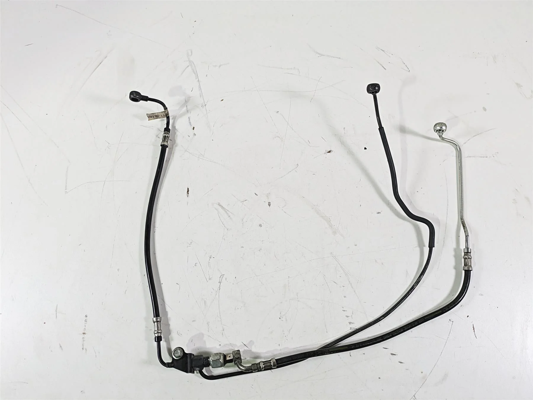 2008 Harley Touring FLHTCU E-Glide 105TH Abs Rear Brake Line Hose 40611-08 - Image 5