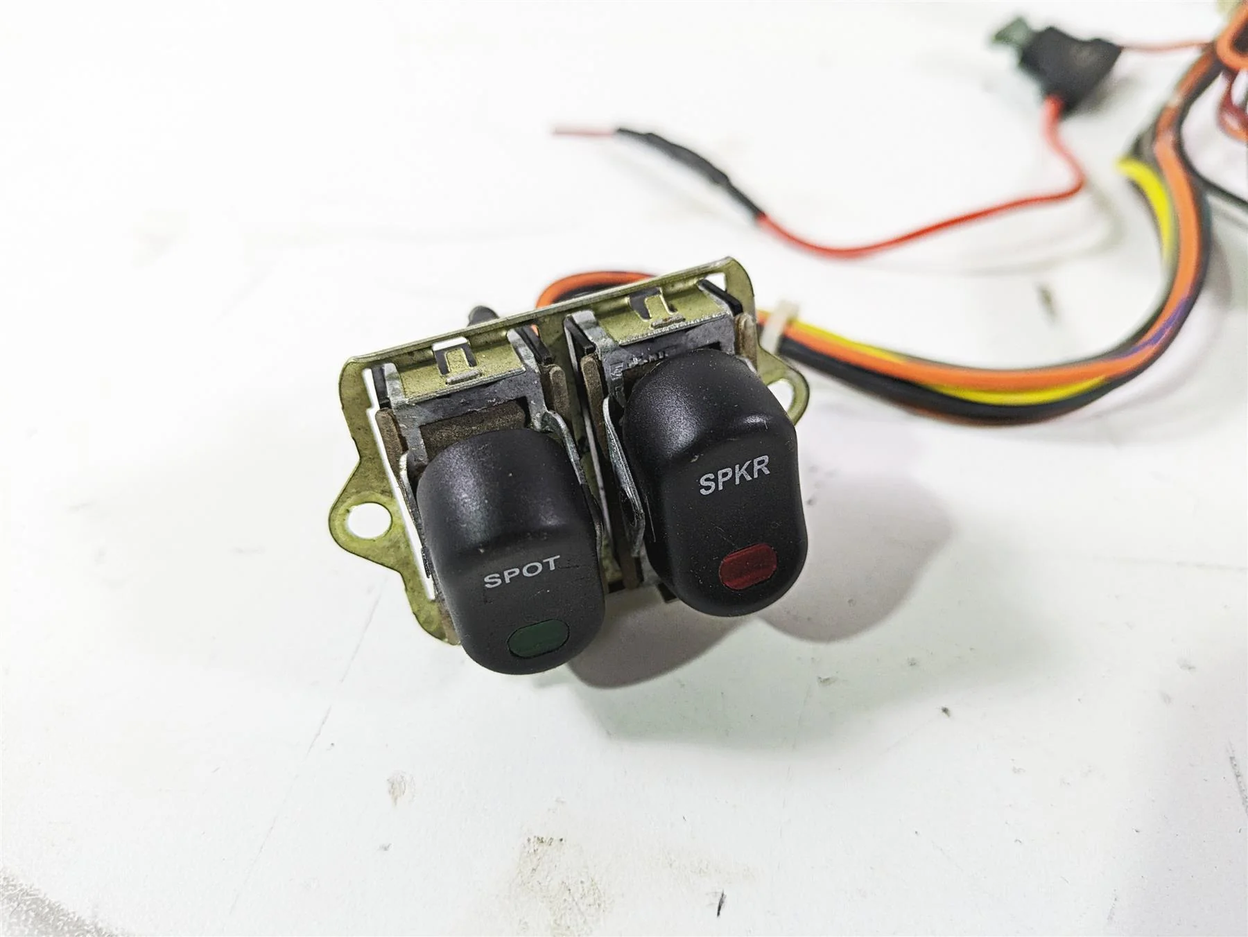 2008 Harley Touring FLHTCU E-Glide 105TH Auxiliary Switch Set Cruise 70271-98 - Image 4