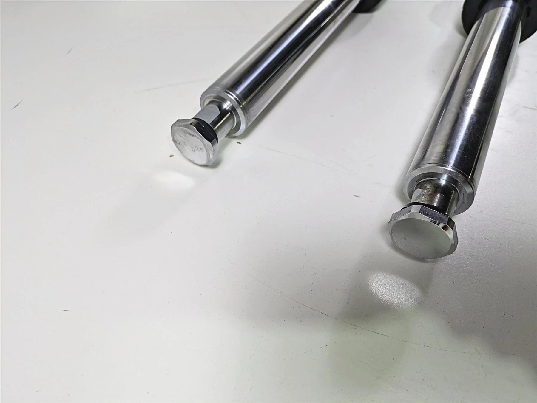 2008 Harley Touring FLHTCU E-Glide 105TH Front Fork Leg Set 41mm 46495-06 - Image 8
