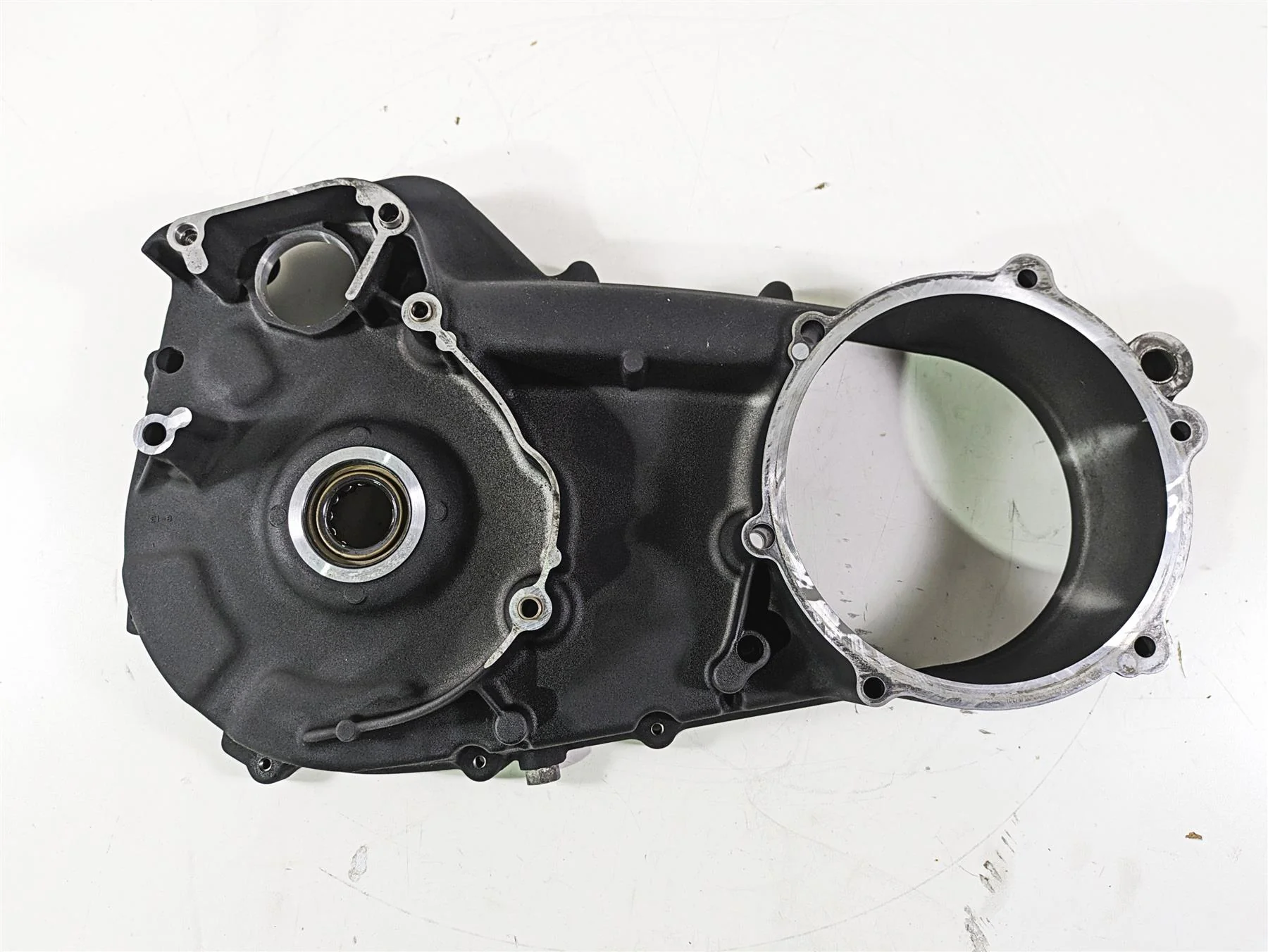 2008 Harley Touring FLHTCU E-Glide 105TH Inner Primary Drive Cover 60677-07