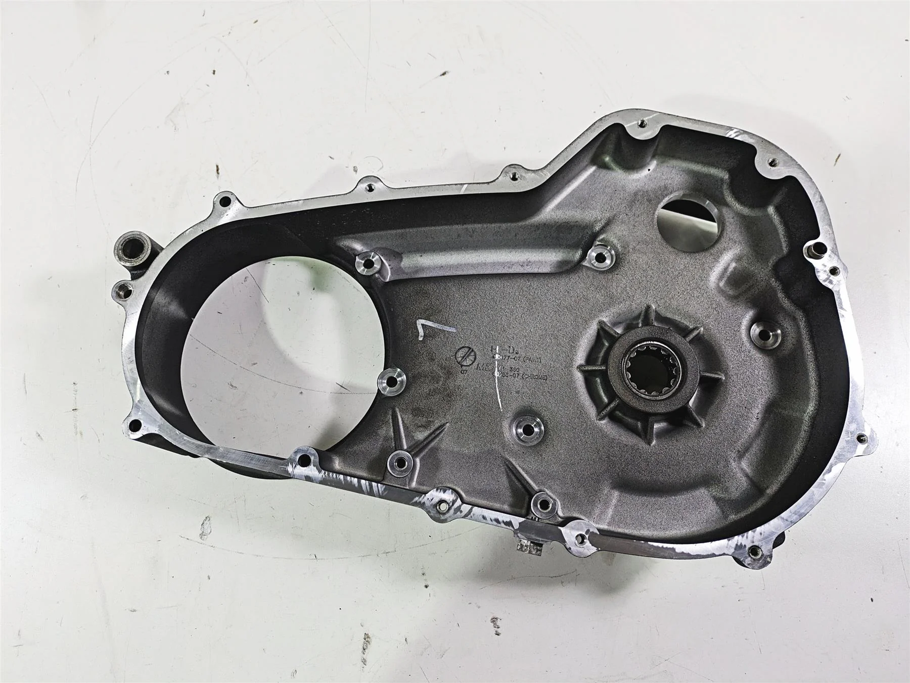 2008 Harley Touring FLHTCU E-Glide 105TH Inner Primary Drive Cover 60677-07 - Image 2