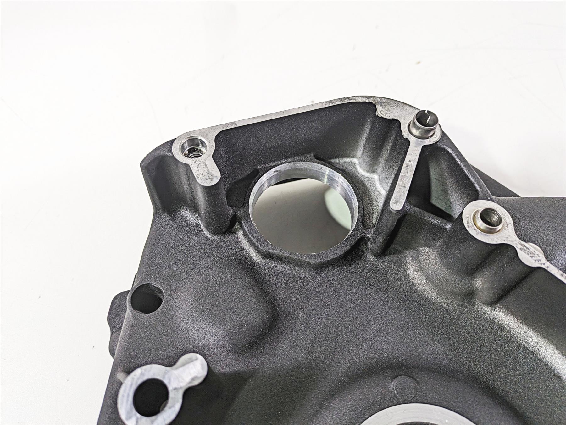 2008 Harley Touring FLHTCU E-Glide 105TH Inner Primary Drive Cover 60677-07 - Image 4
