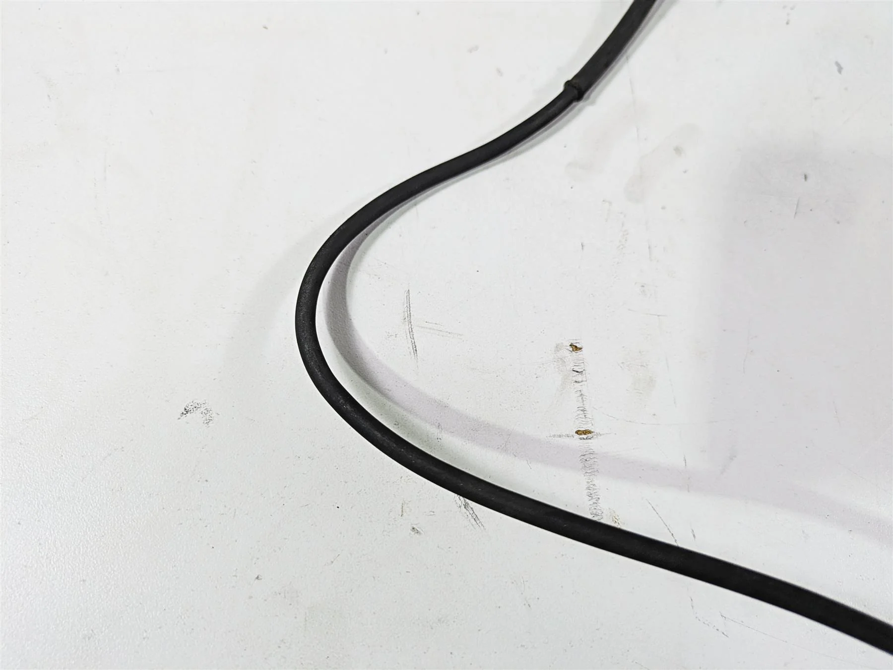 2008 Harley Touring FLHTCU E-Glide 105TH Rear Abs Wheel Speed Sensor 40615-08 - Image 7