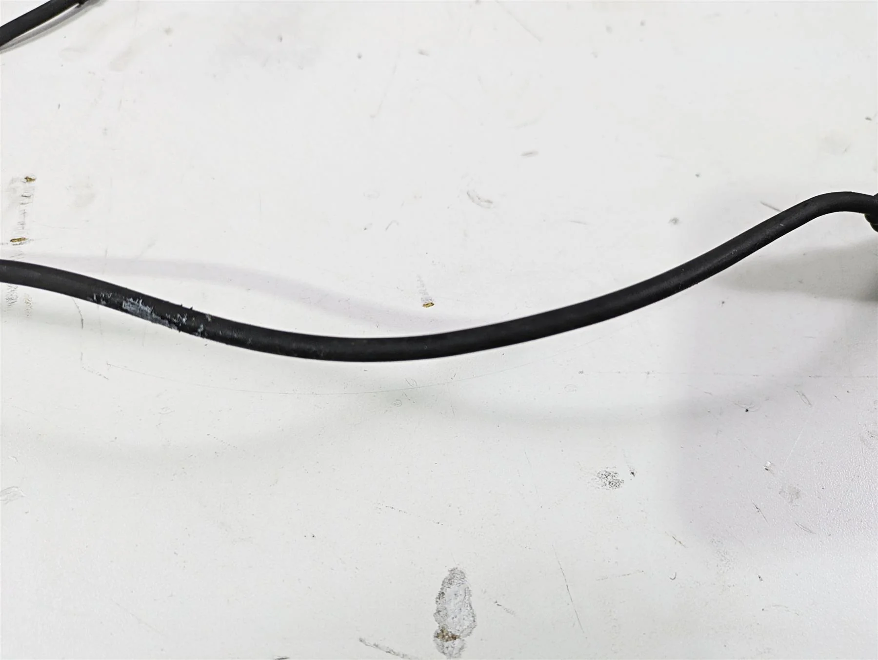 2008 Harley Touring FLHTCU E-Glide 105TH Rear Abs Wheel Speed Sensor 40615-08 - Image 8