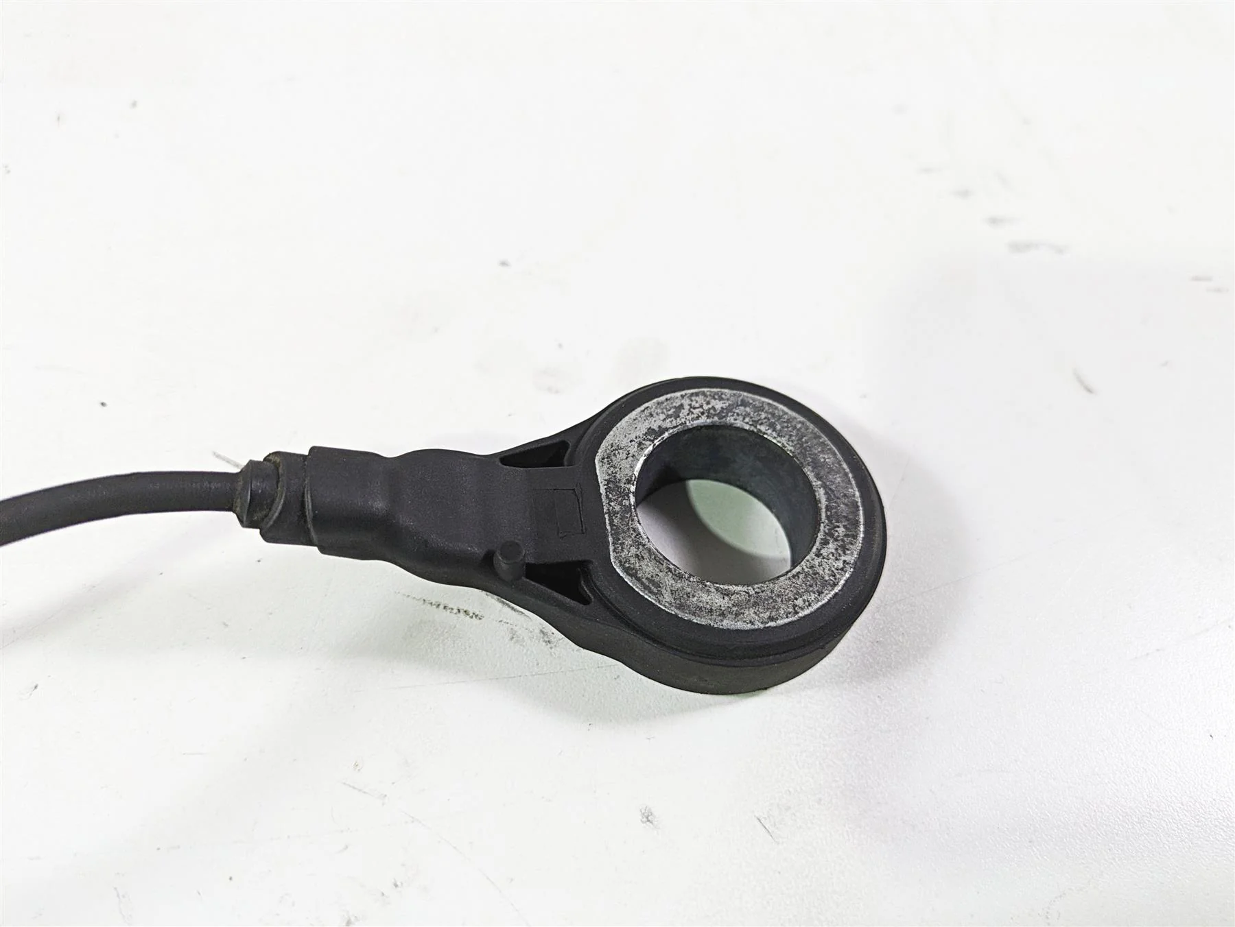 2008 Harley Touring FLHTCU E-Glide 105TH Rear Abs Wheel Speed Sensor 40615-08 - Image 9