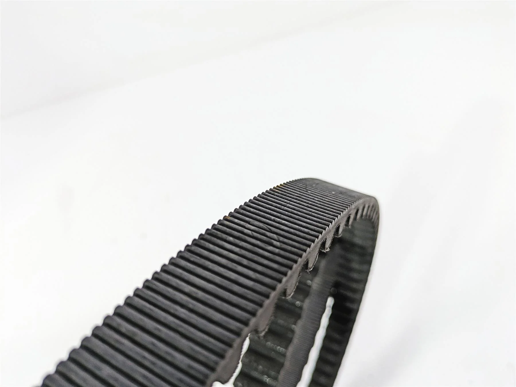 2008 Harley Touring FLHTCU E-Glide 105TH Rear Drive Belt 137T 1" 40024-07 - Image 10