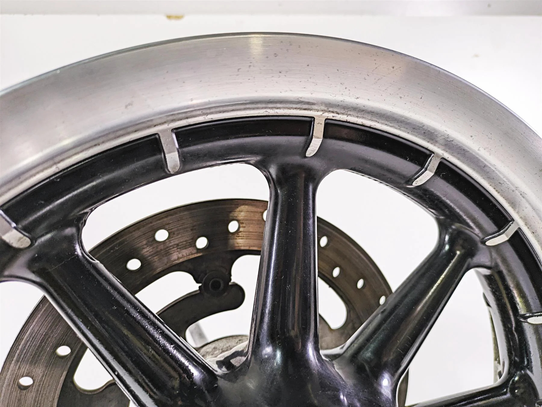 2008 Harley Touring FLHTCU E-Glide 105TH Rear Wheel Rim 9 Spoke 16x3 43402-00B - Image 4