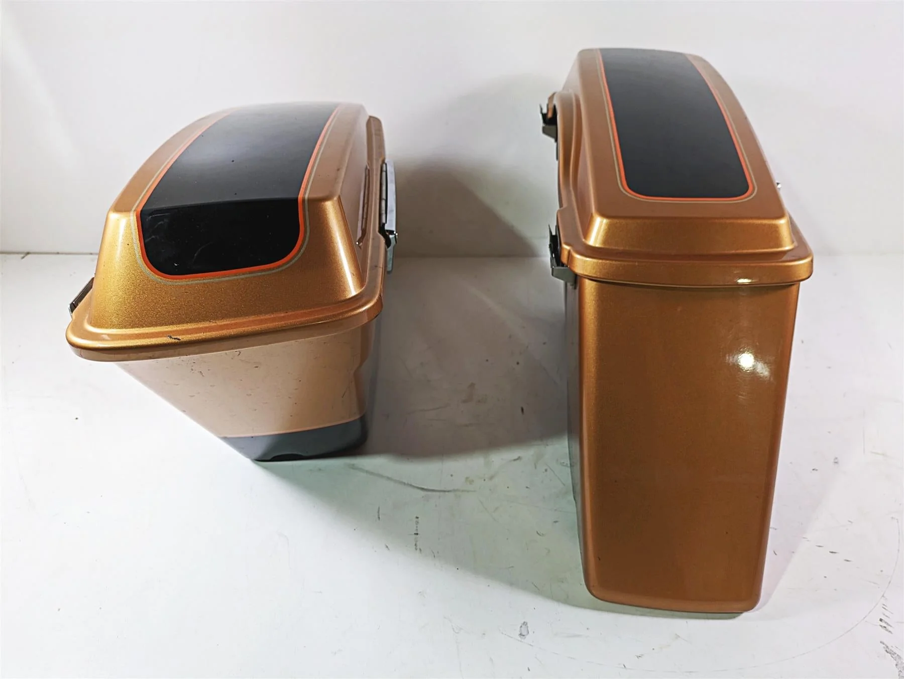 2008 Harley Touring FLHTCU E-Glide 105TH Saddlebag Saddle Bag Set 90752-93 - Image 4
