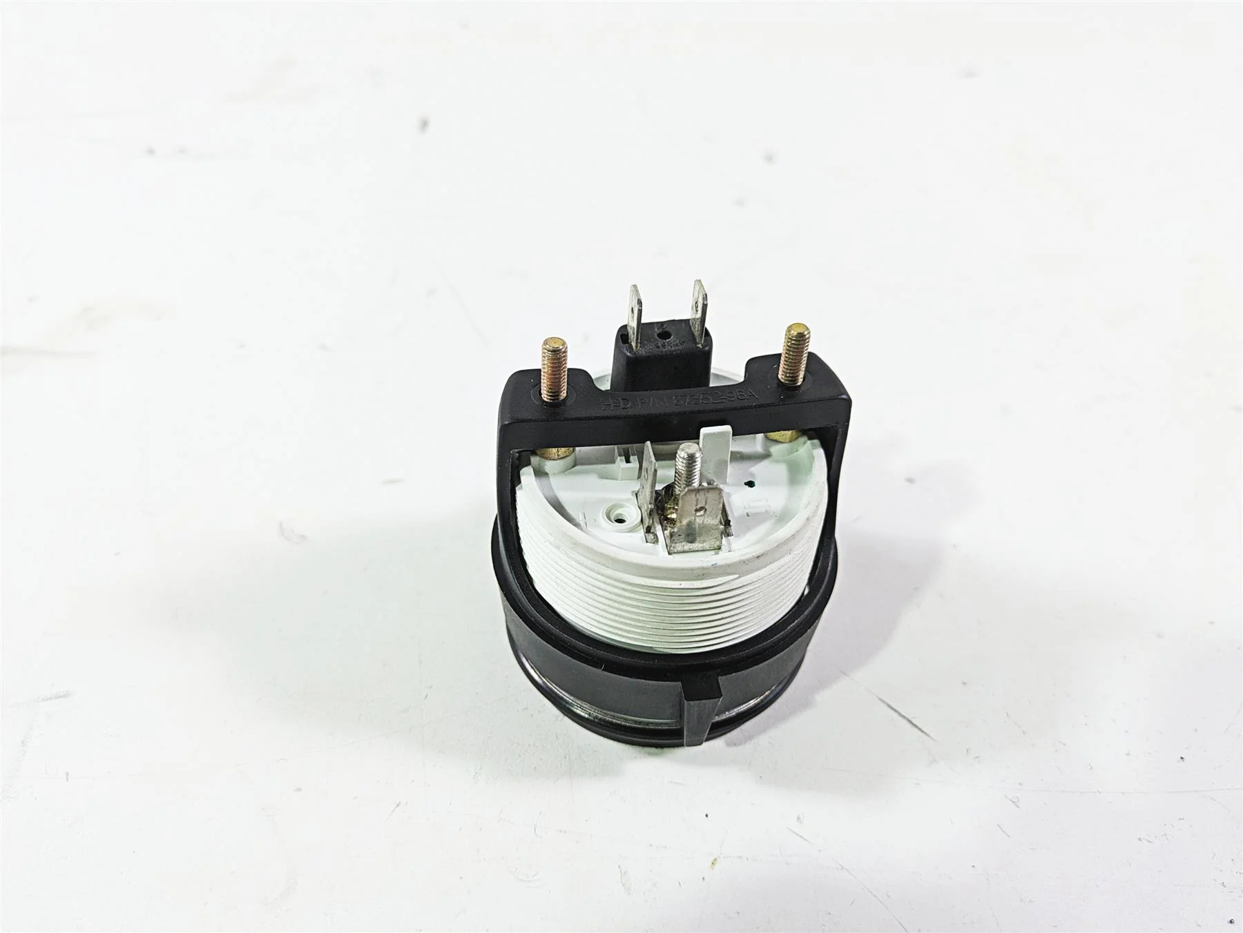 2008 Harley Touring FLHTCU E-Glide 105TH Voltage Volt Meter Gauge 74526-96C - Image 4
