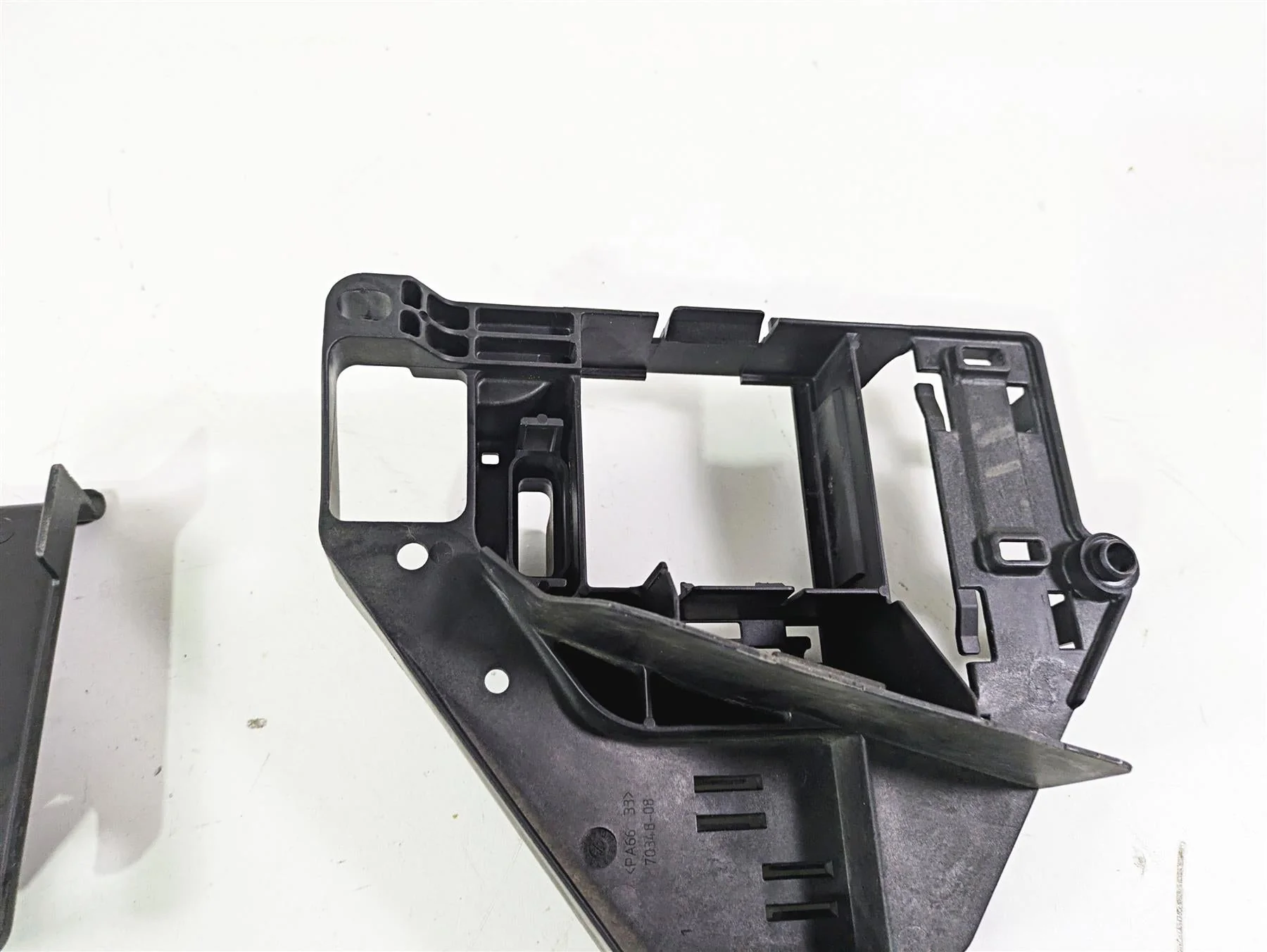 2008 Harley Touring FLHTP Electra Glide Electrical Wiring Holder Set 70344-08 - Image 11