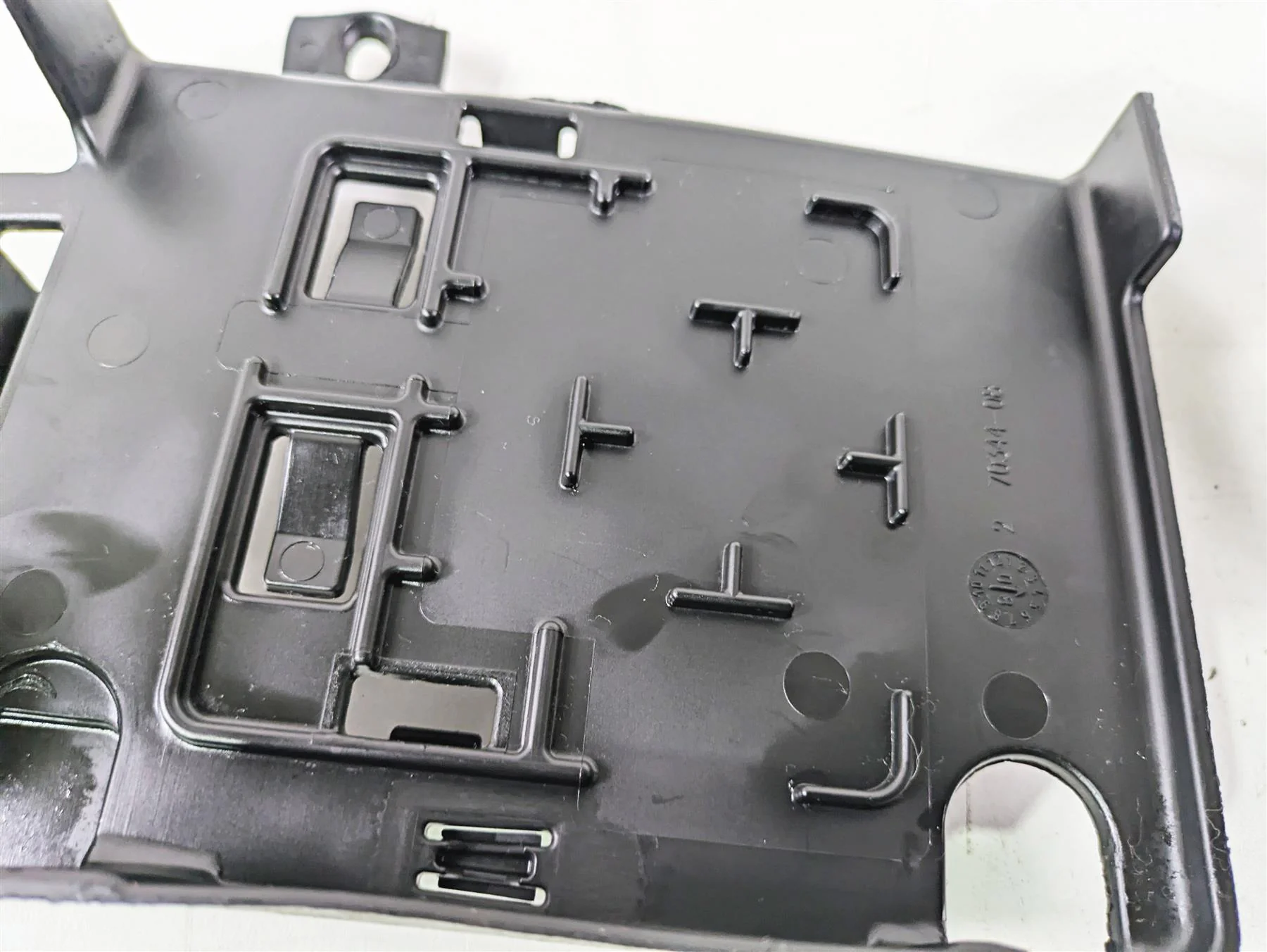 2008 Harley Touring FLHTP Electra Glide Electrical Wiring Holder Set 70344-08 - Image 12