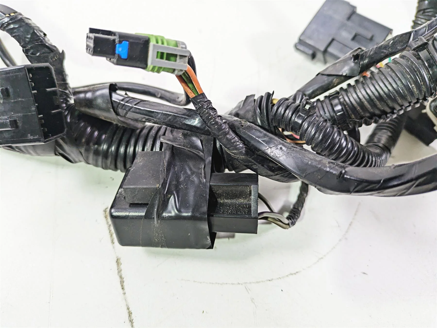 2008 Harley Touring FLHTP Electra Glide Front Fairing Wiring Harness 69552-08 - Image 5