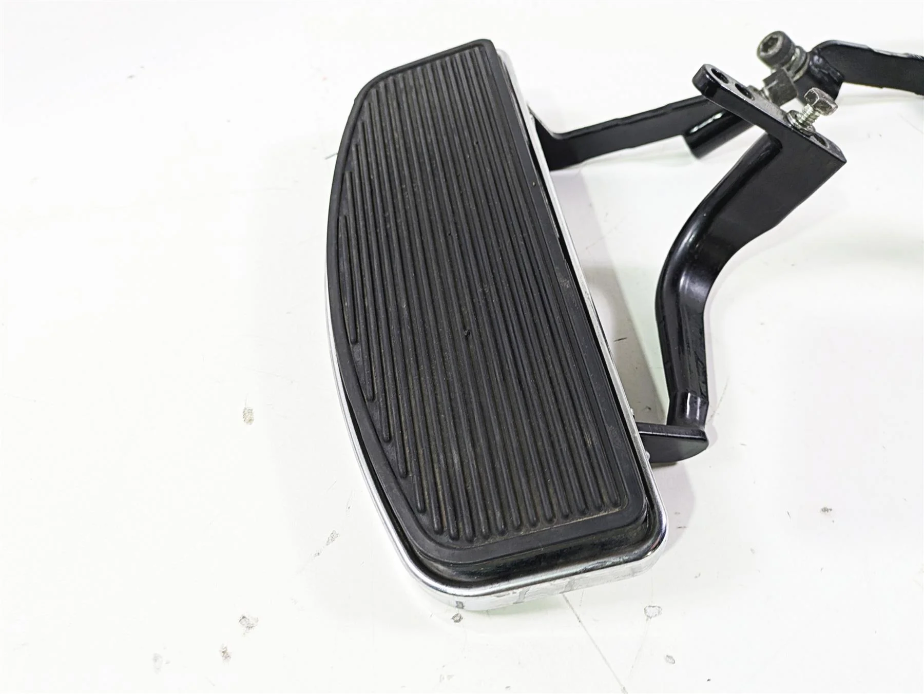 2008 Harley Touring FLHTP Electra Glide Front Foot Floor Board Set 50621-06A - Image 7
