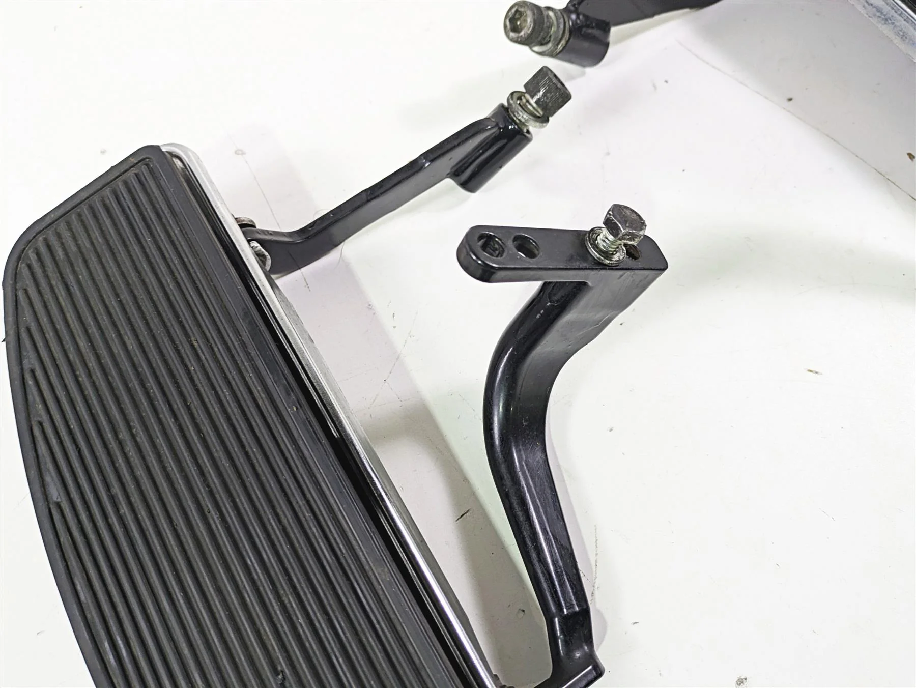 2008 Harley Touring FLHTP Electra Glide Front Foot Floor Board Set 50621-06A - Image 8