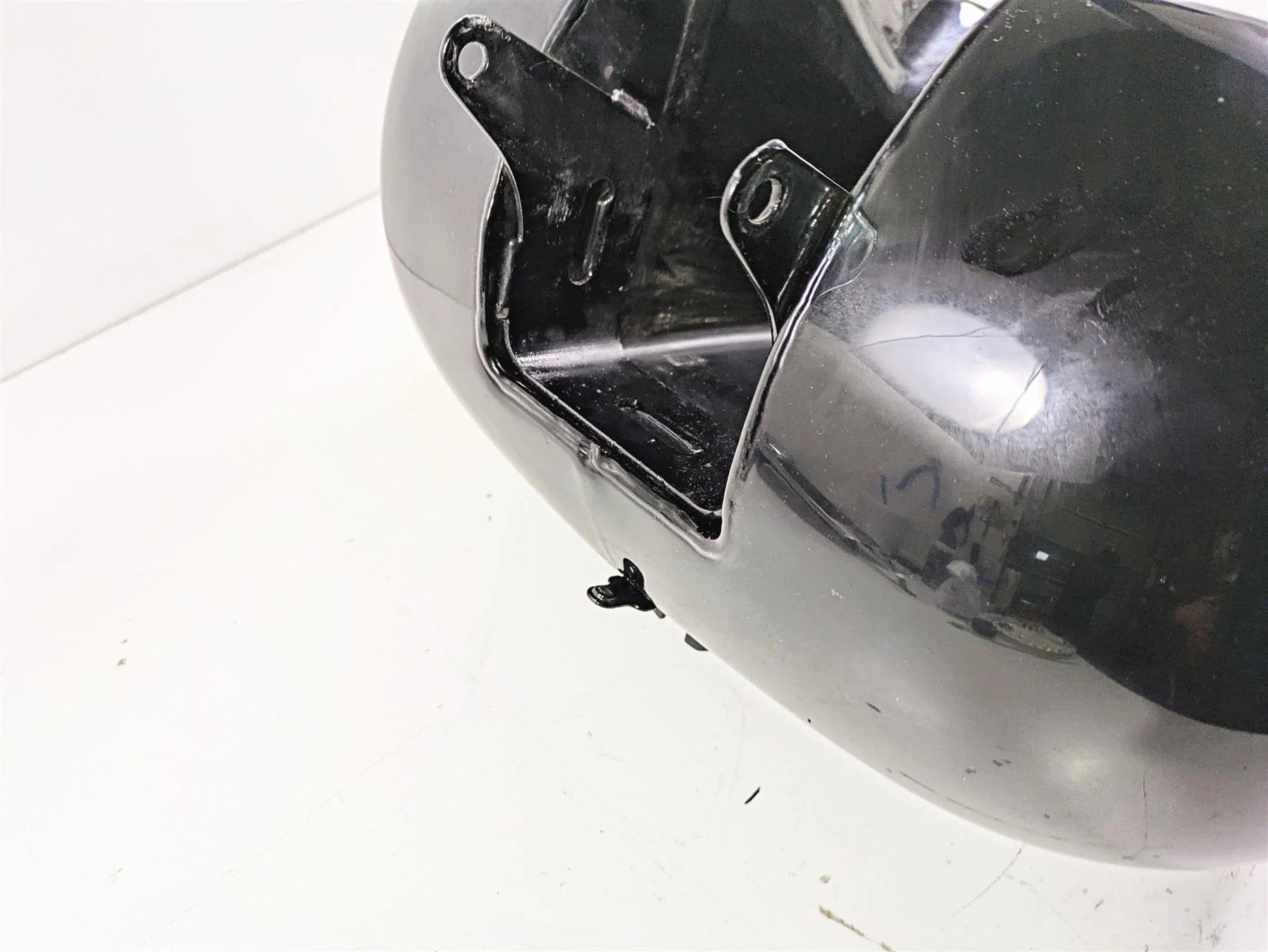 2008 Harley Touring FLHTP Electra Glide Fuel Gas Petrol Tank - No Dent 61356-08 - Image 11