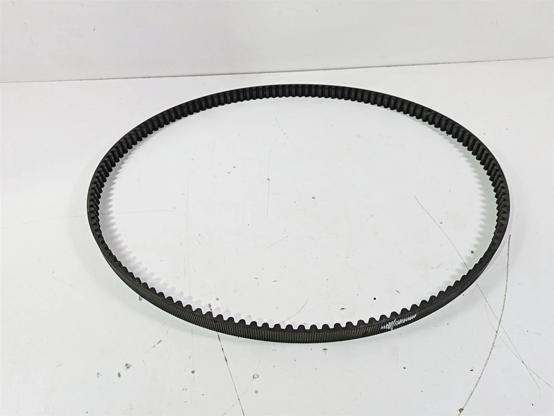 2008 Harley Touring FLHTP Electra Glide Rear Drive Belt 137T 1" 40024-07 - Image 2