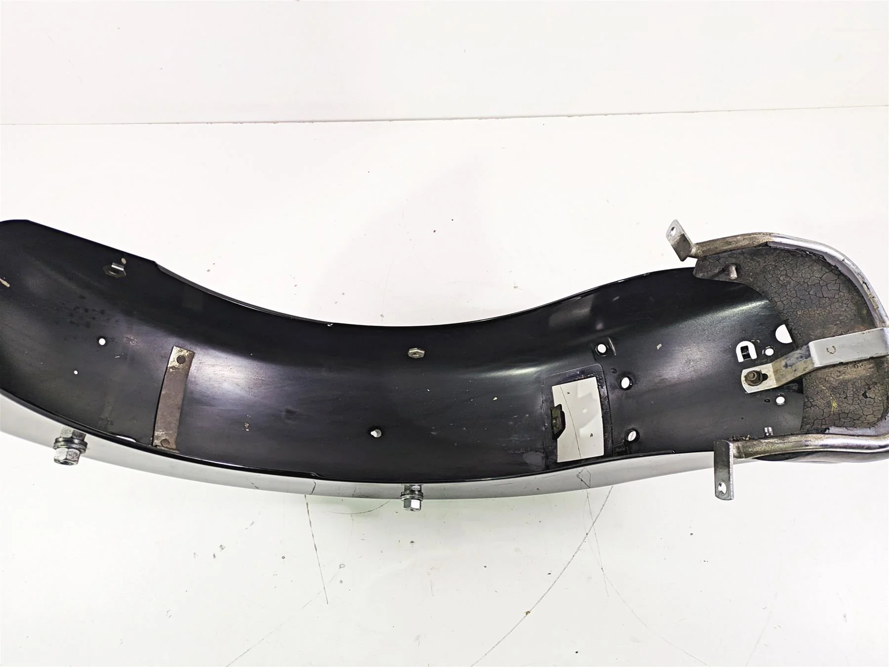 2008 Harley Touring FLHTP Electra Glide Rear Fender & Bumper 59579-06 - Image 12