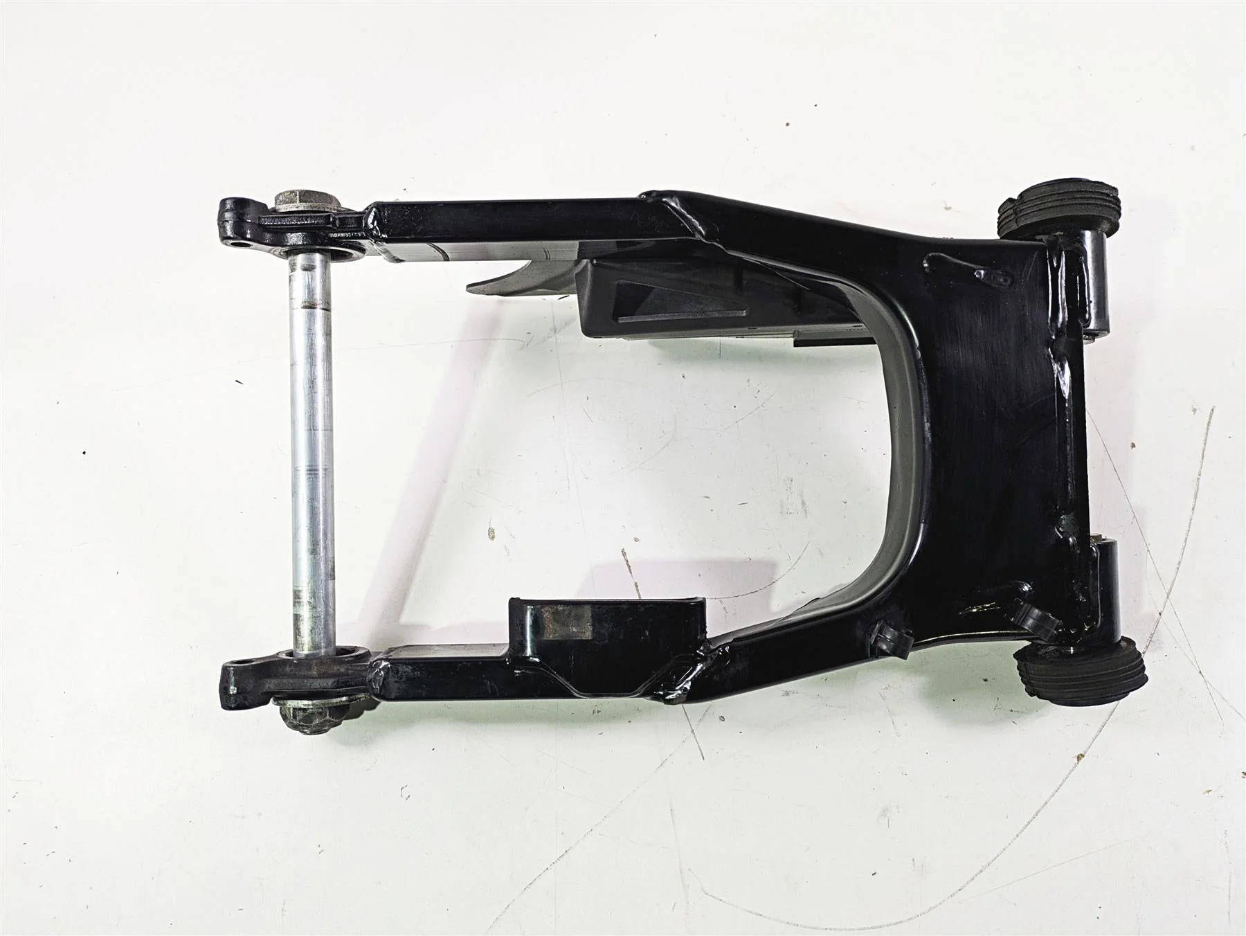 2008 Harley Touring FLHTP Electra Glide Rear Swingarm Swing Arm 47549-02A - Image 6