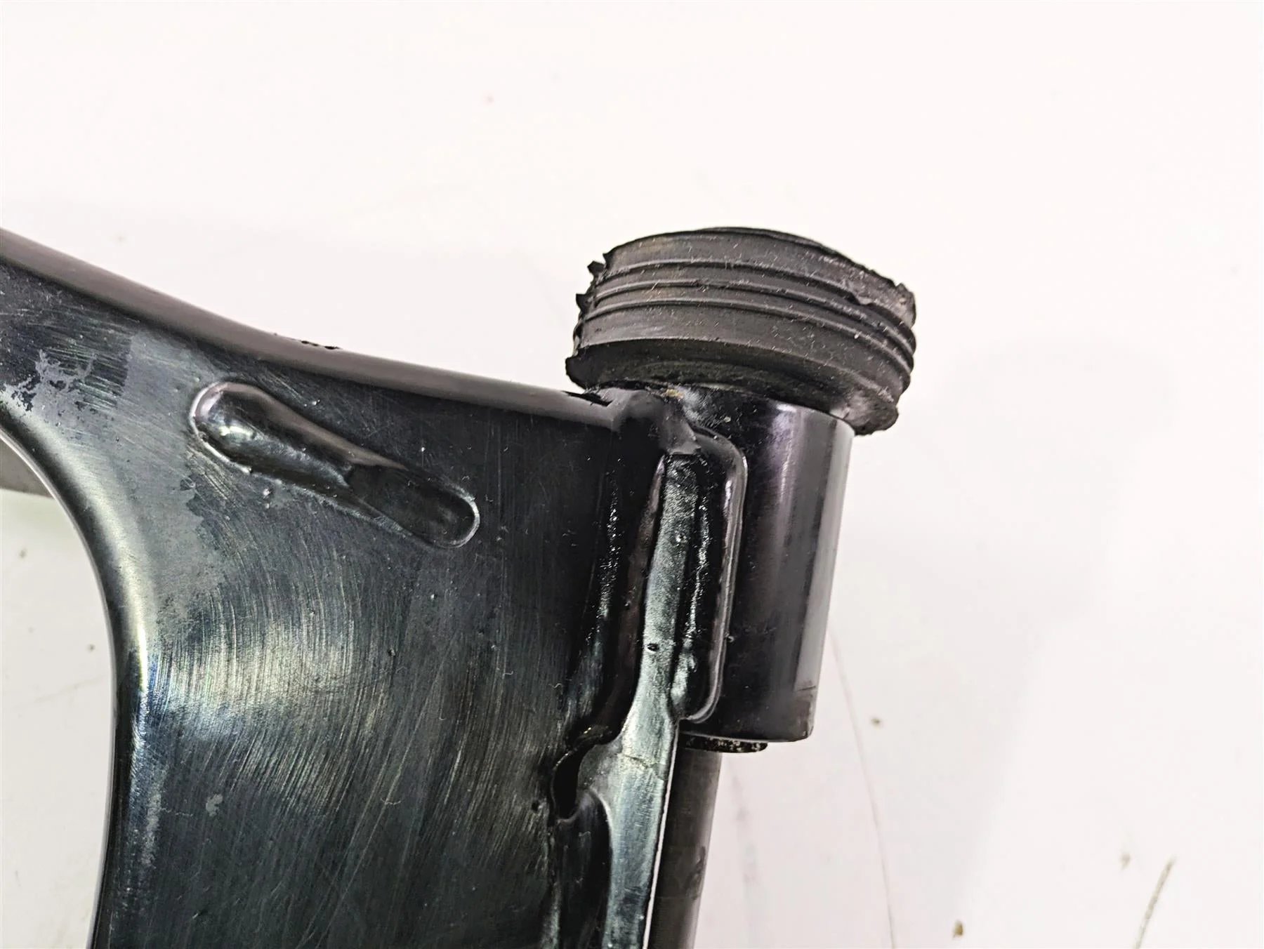 2008 Harley Touring FLHTP Electra Glide Rear Swingarm Swing Arm 47549-02A - Image 9