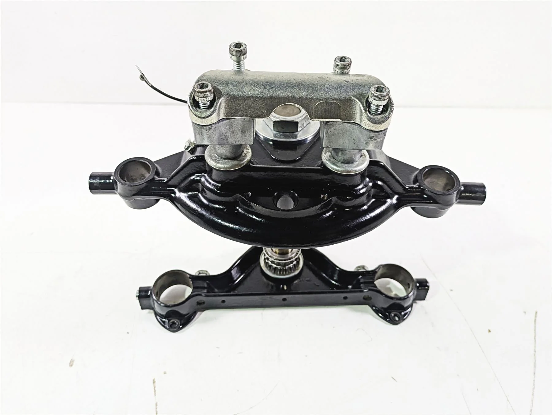 2008 Harley Touring FLHTP Electra Glide Upper Lower Triple Tree 41mm 45446-87A - Image 3