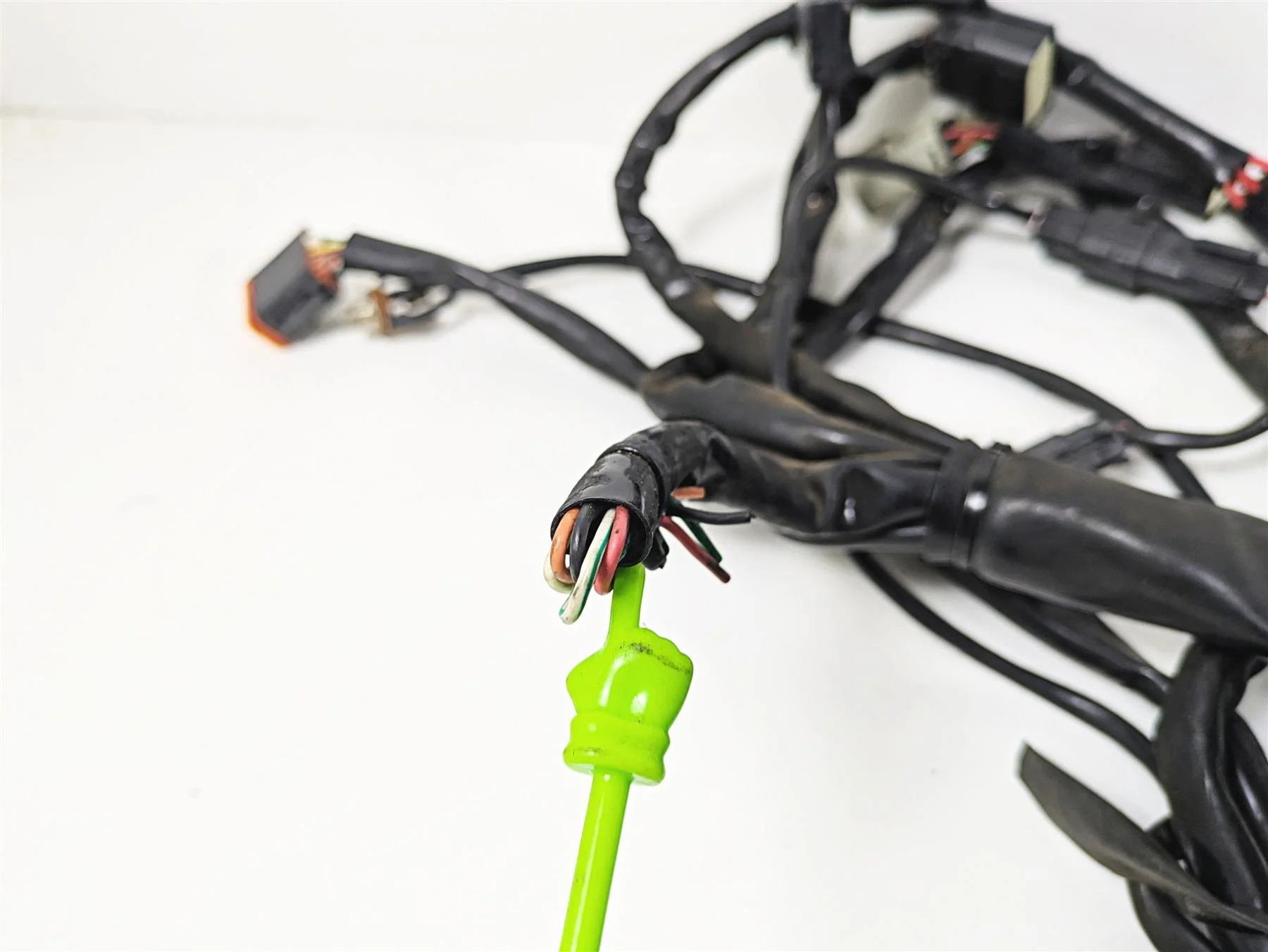 2008 Harley Touring FLHTP Electra Glide Wiring Harness Loom Abs - Read 70269-08 - Image 4