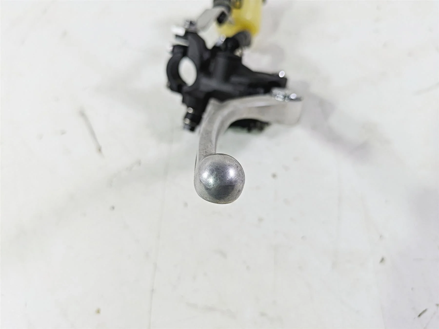 2008 Honda CBR1000RR SC59 Front Radial Brake Master Cylinder 45510-MFL-305 - Image 7