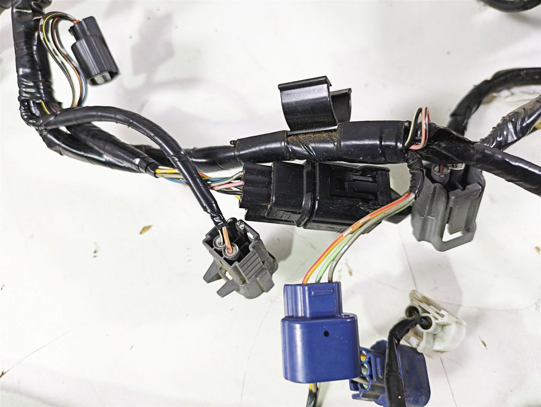 2008 Honda CBR1000RR SC59 Main Wiring Harness Loom - No Cut 32100-MFL-670 - Image 10