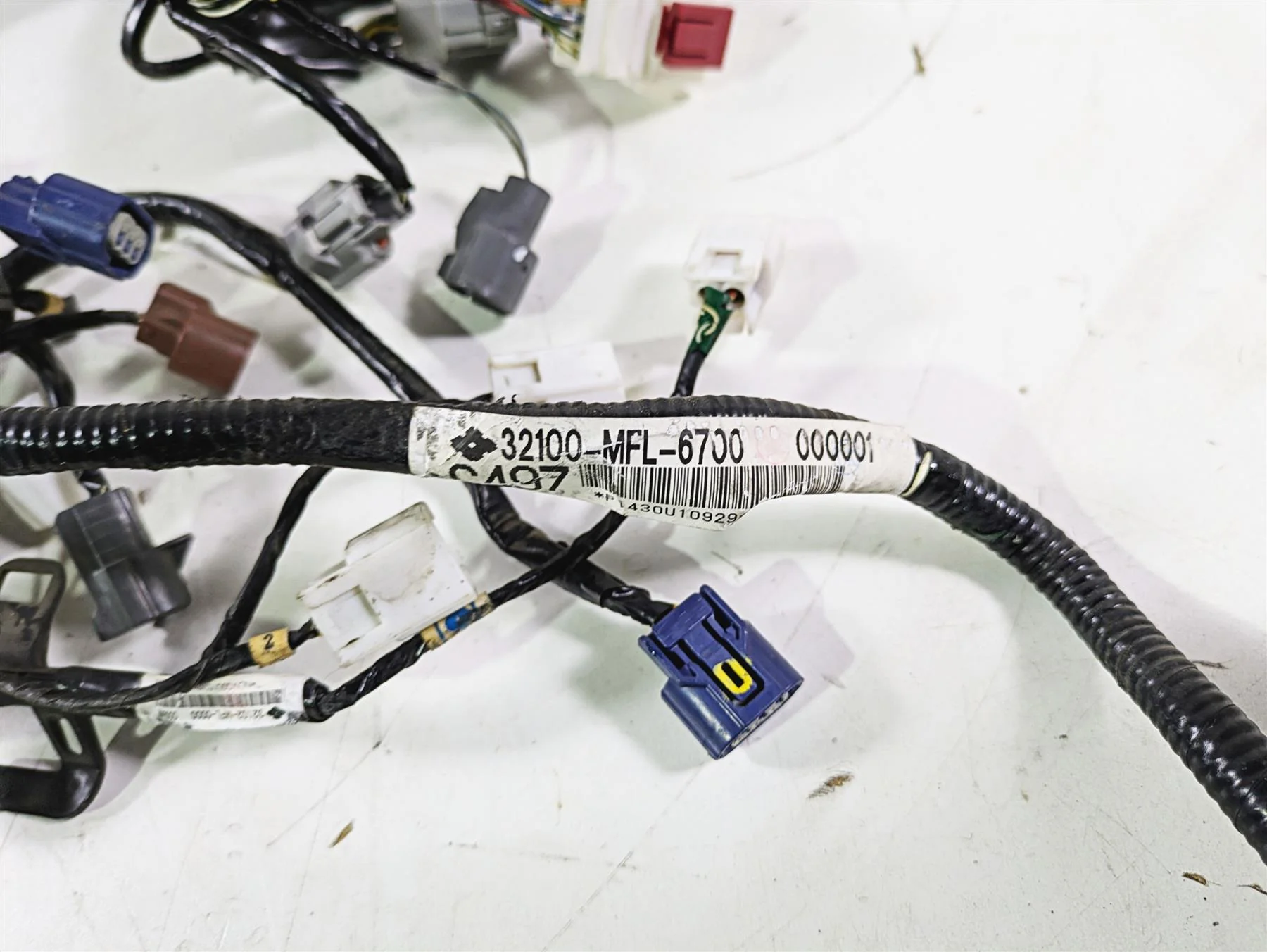 2008 Honda CBR1000RR SC59 Main Wiring Harness Loom - No Cut 32100-MFL-670 - Image 8