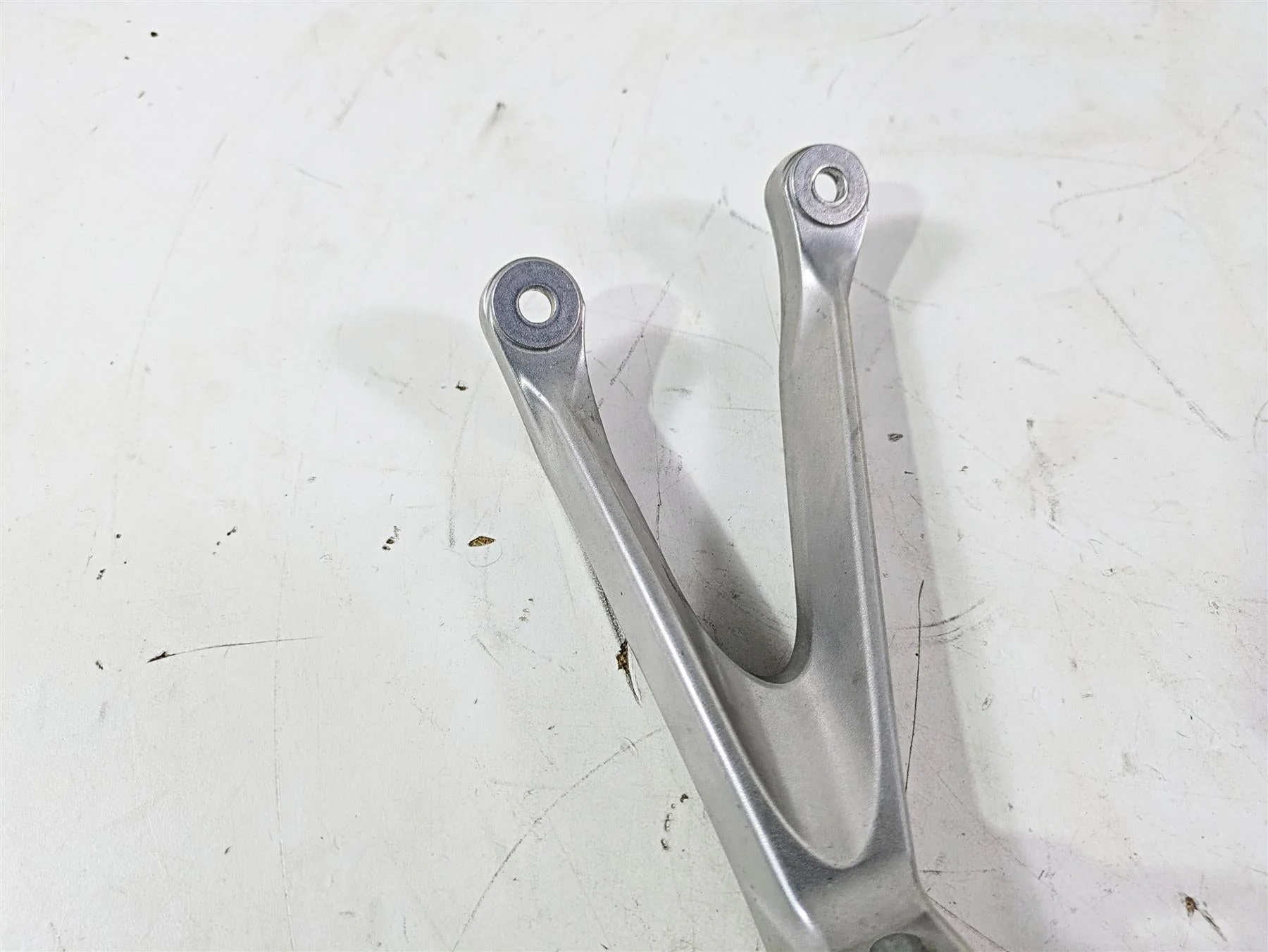 2008 Honda CBR1000RR SC59 Rear Passenger Footpeg Set 50750-MFL-000 50760-MFL-000 - Image 6
