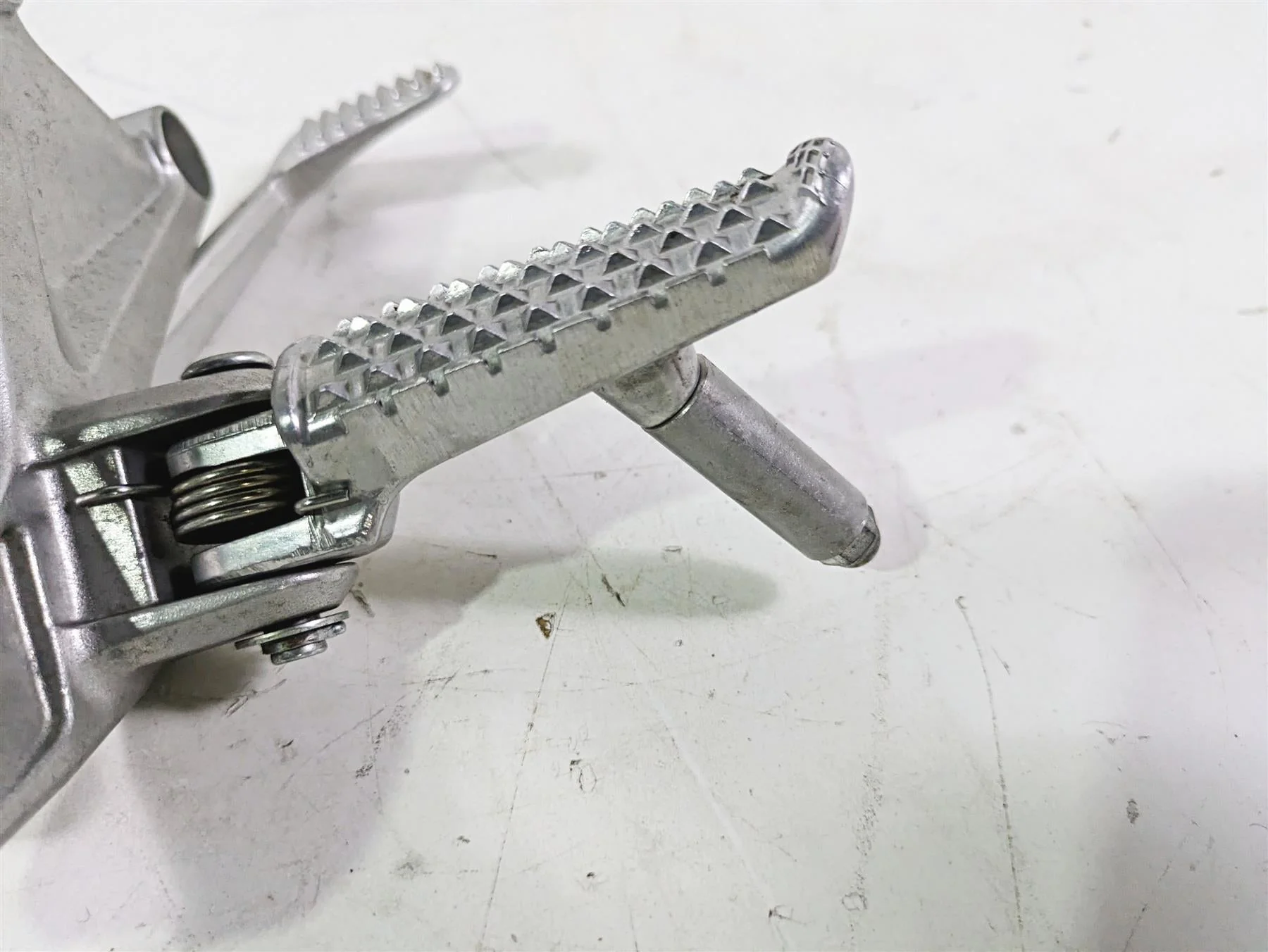2008 Honda CBR1000RR SC59 Right Front Foot Peg & Brake Pedal Set 50600-MFL-000 - Image 5