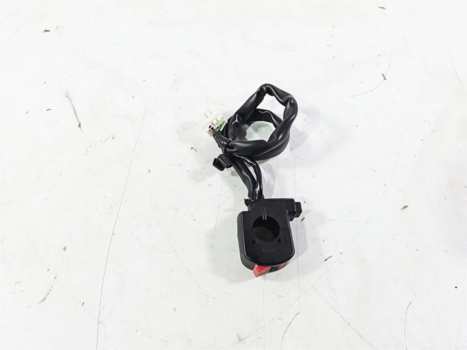 2008 Honda CBR1000RR SC59 Right Hand Start Stop Control Switch 35130-MFL-000 - Image 2