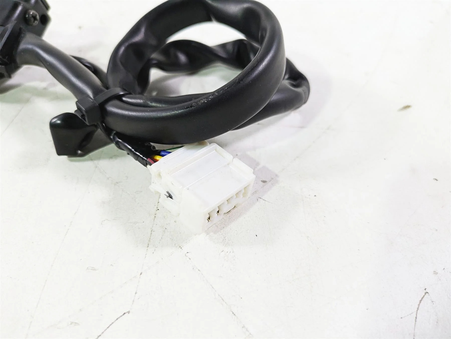 2008 Honda CBR1000RR SC59 Right Hand Start Stop Control Switch 35130-MFL-000 - Image 9