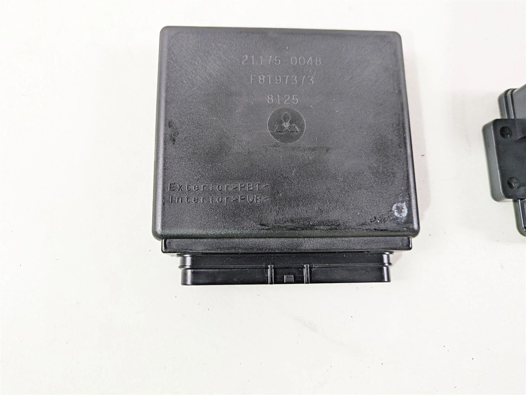 2008 Kawasaki VN1600 Vulcan Nomad Cdi Control Module & Junction Box 21175-0048 - Image 6