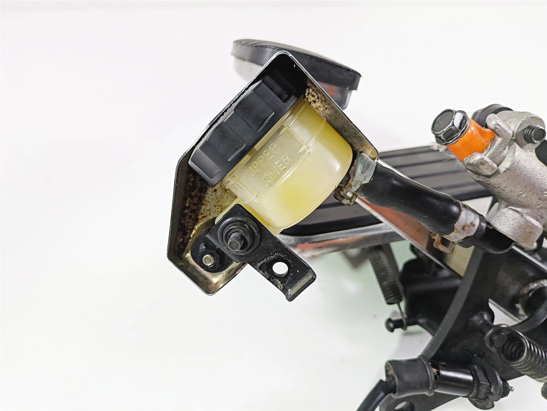 2008 Kawasaki VN1600 Vulcan Nomad Right Front Floorboard Set 34003-0062 - Image 6