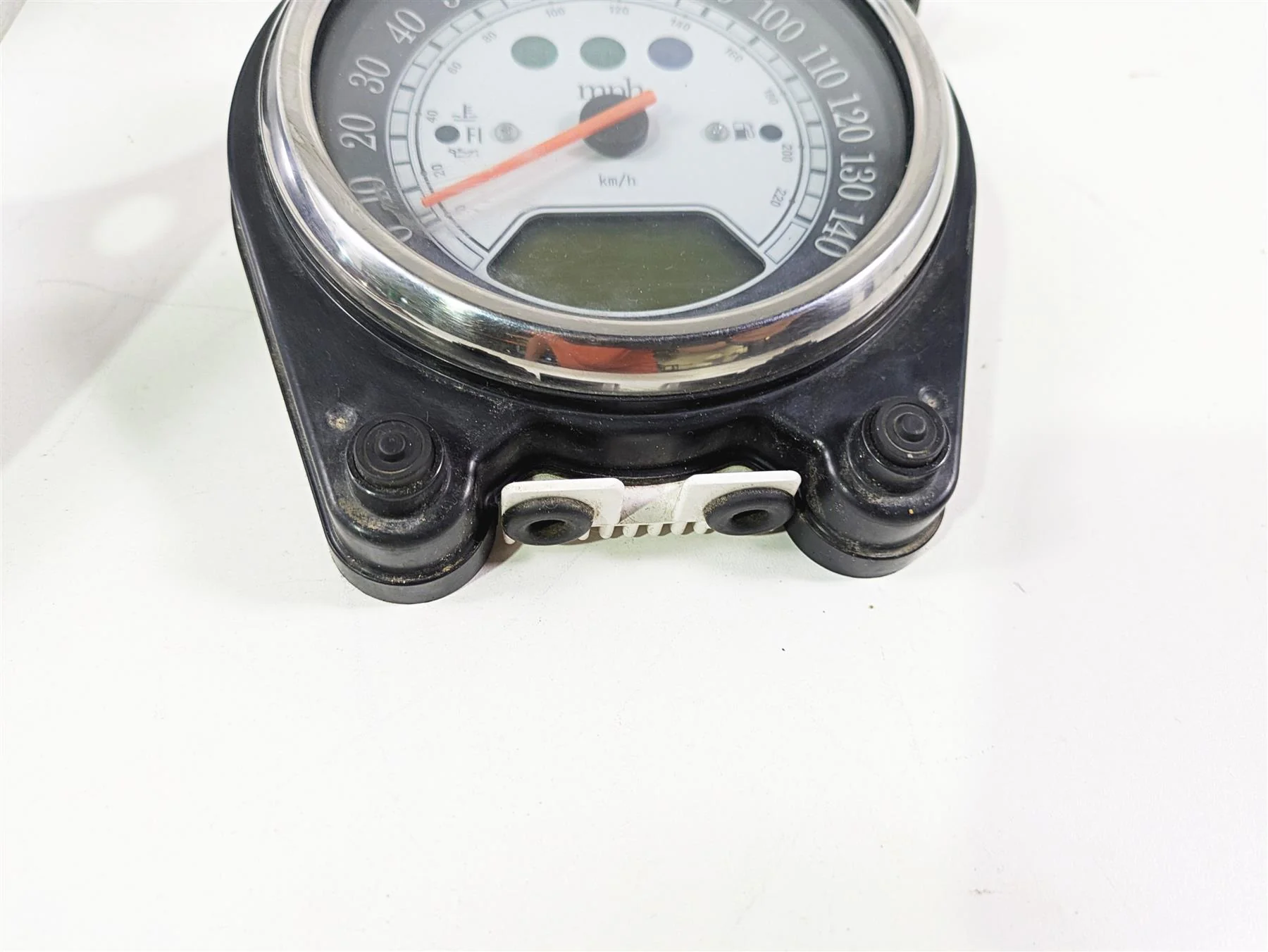 2008 Kawasaki VN1600 Vulcan Nomad Speedometer & Cover Set - 29k 28011-0003 - Image 7